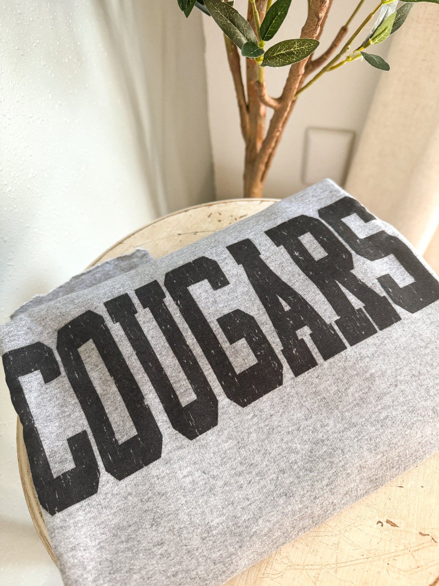 COUGARS Cut Sweatshirt Tee