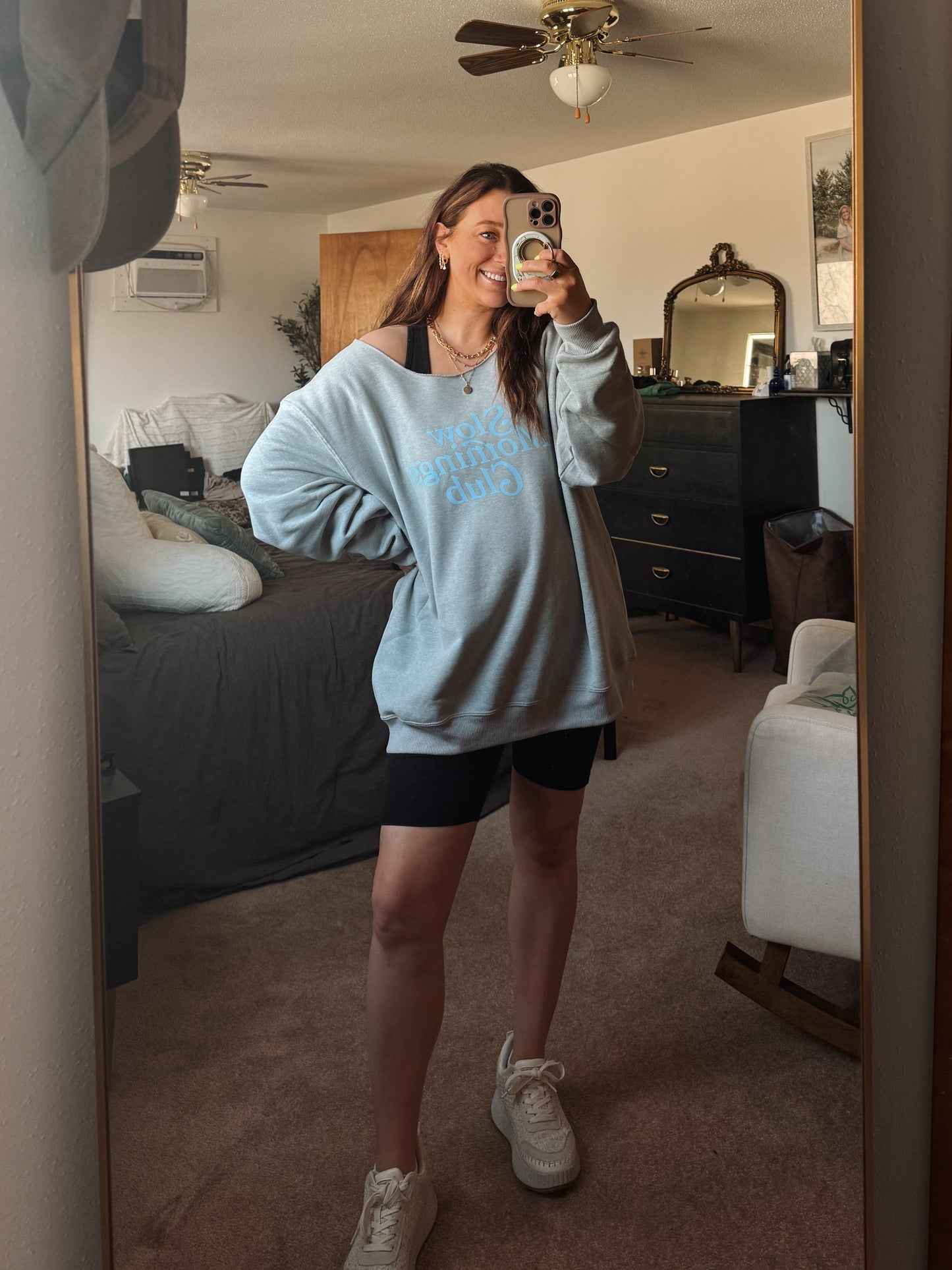 Slow Mornings Club Crewneck, Gray