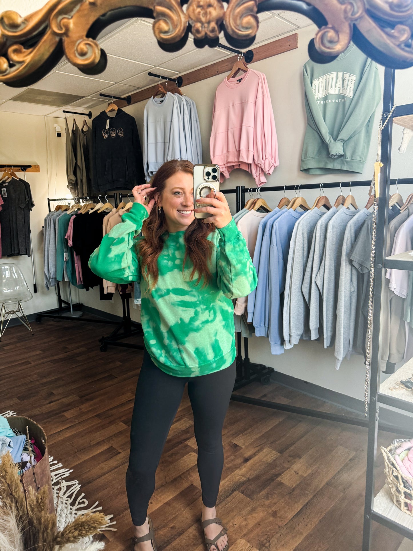 Basic Acid Washed Sweatshirt Crewneck