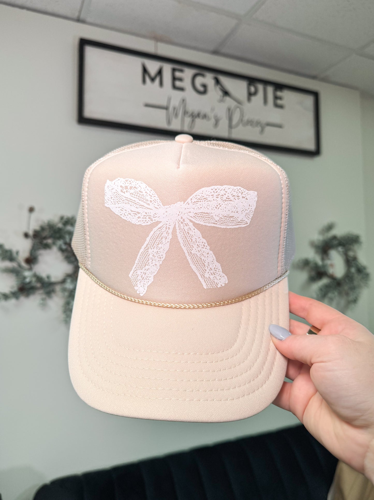 MegPie Made Trucker Hat, MISC