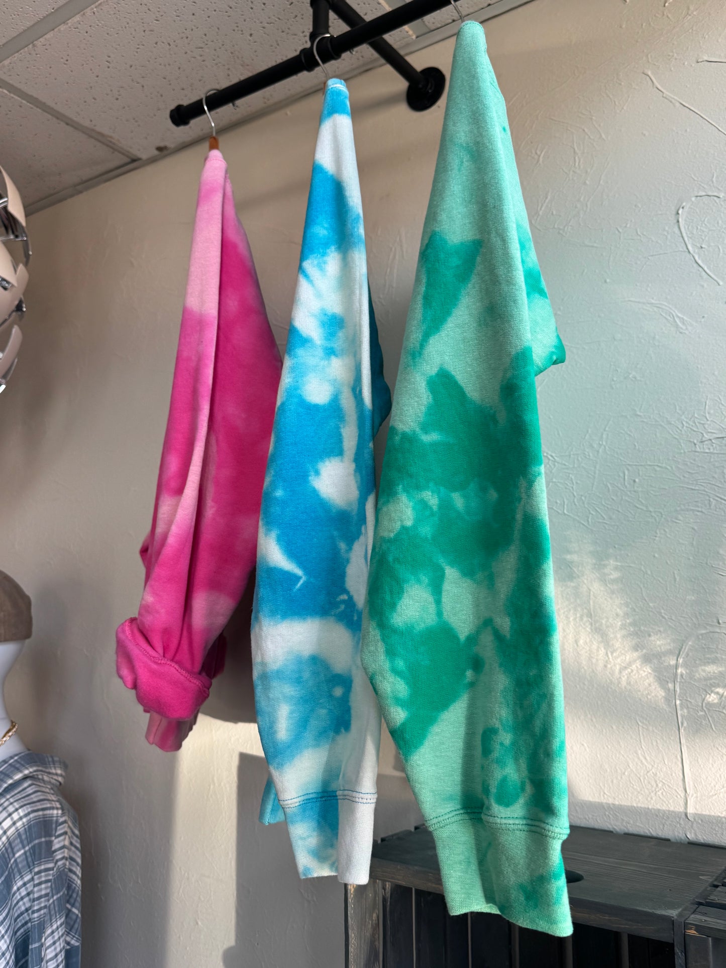 Basic Acid Washed Sweatshirt Crewneck