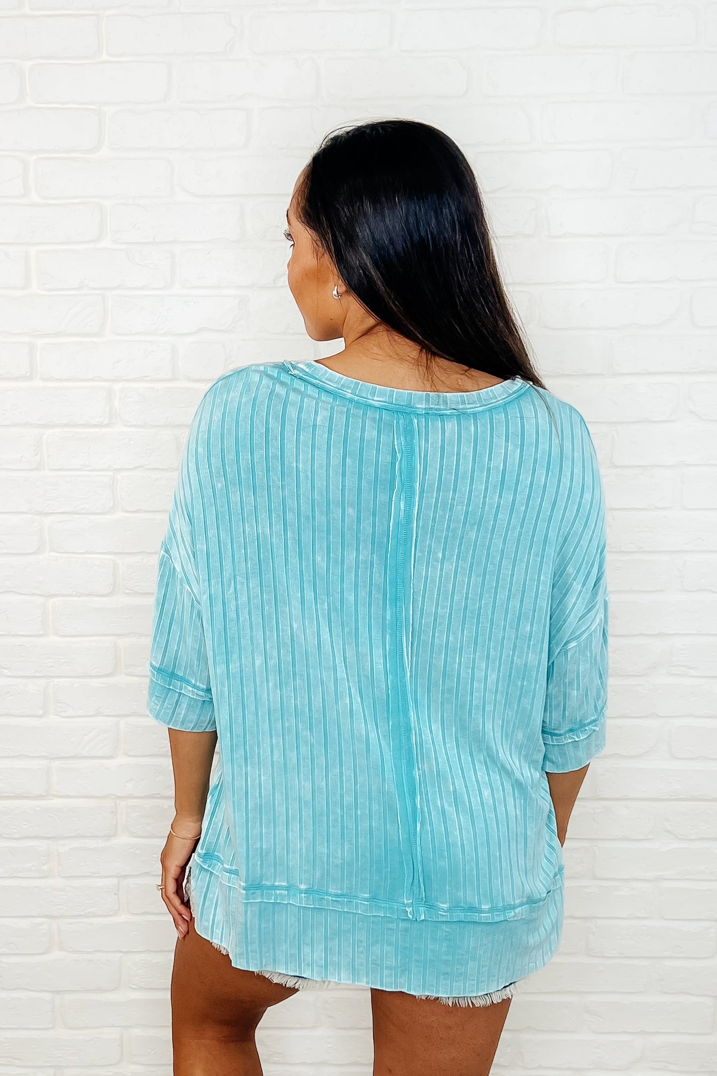 Loosely Speaking Oversized Basic Top in Turquoise