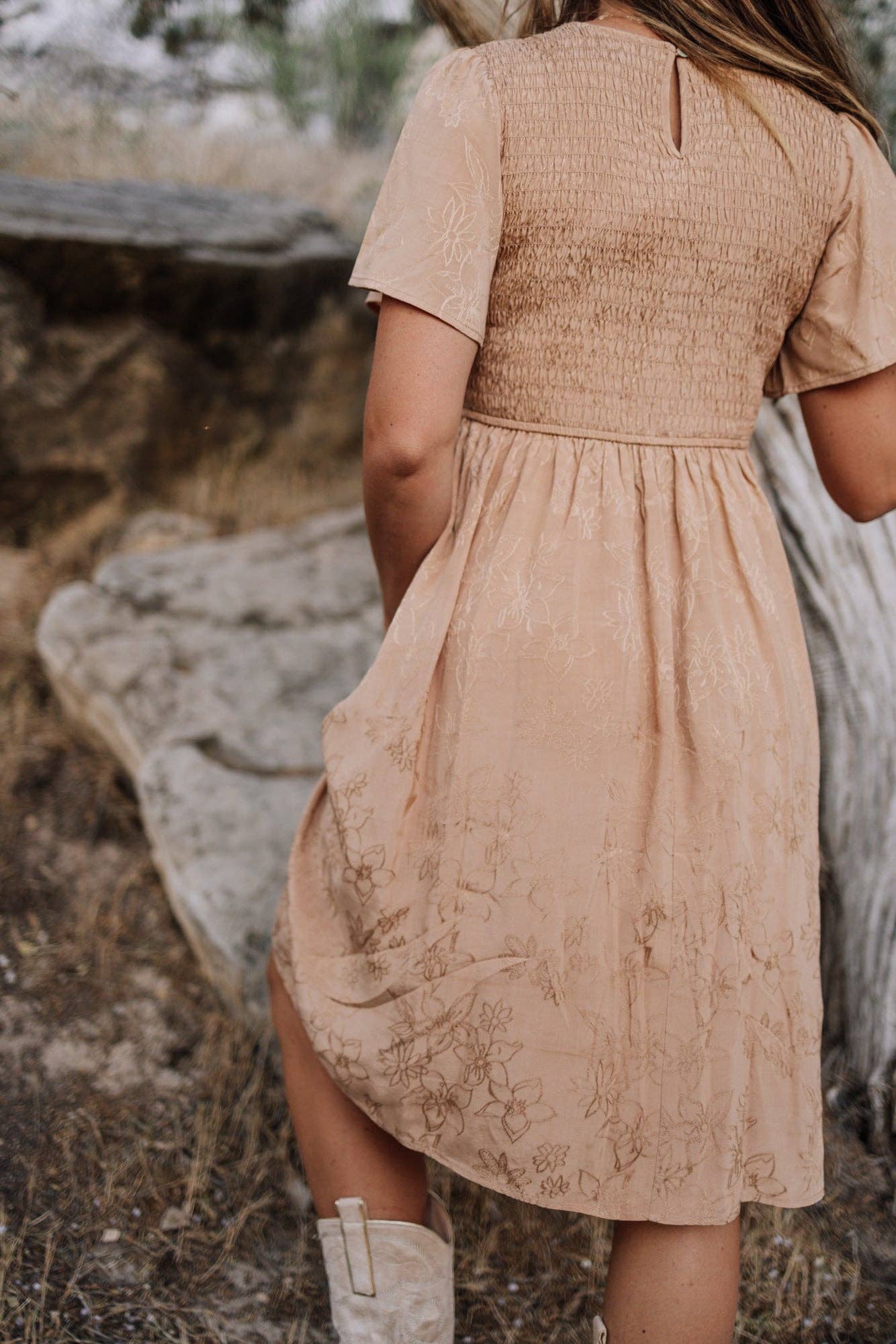 Maylee Dress in Apricot