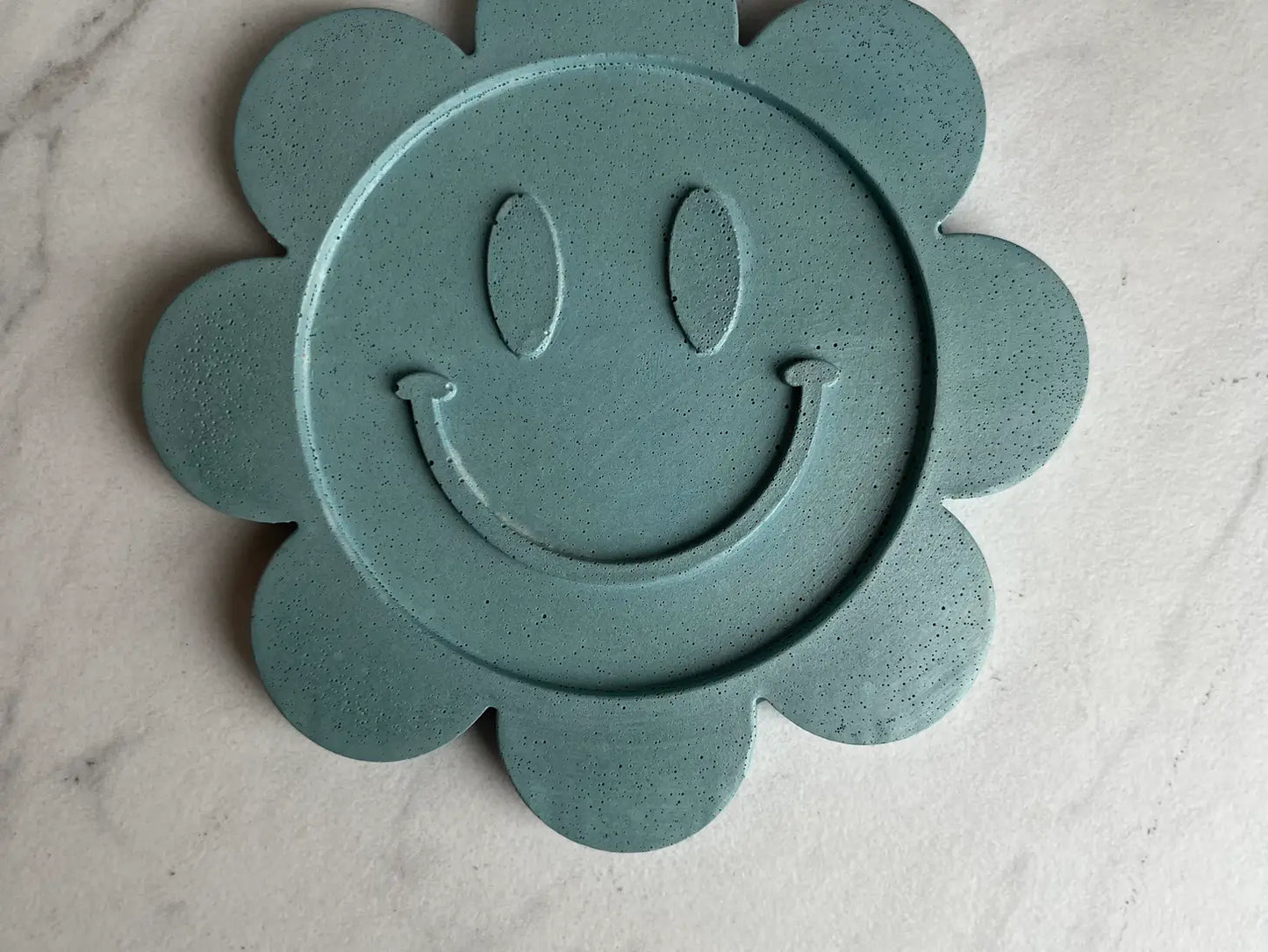 Daisy Concrete Coaster