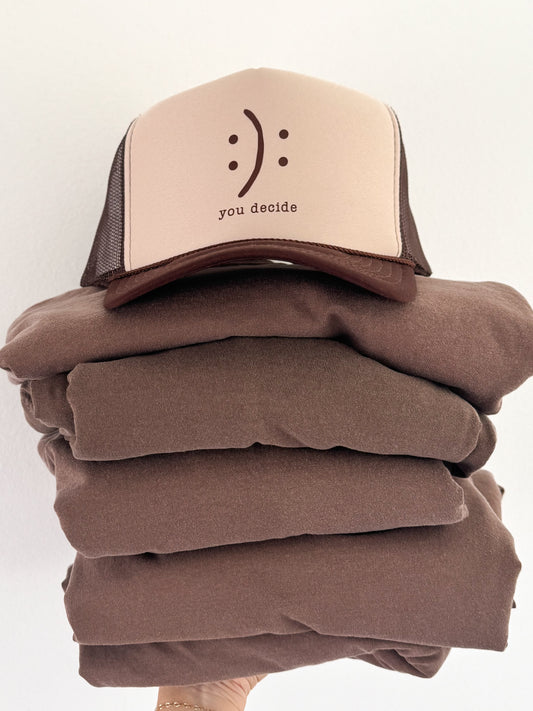 Build a MegPie Made Trucker Hat + Tee SET, MISC