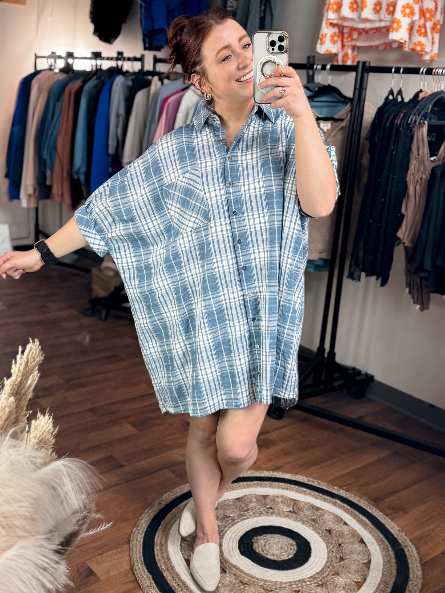 Chambray Plaid Mini Dress (+curvy)